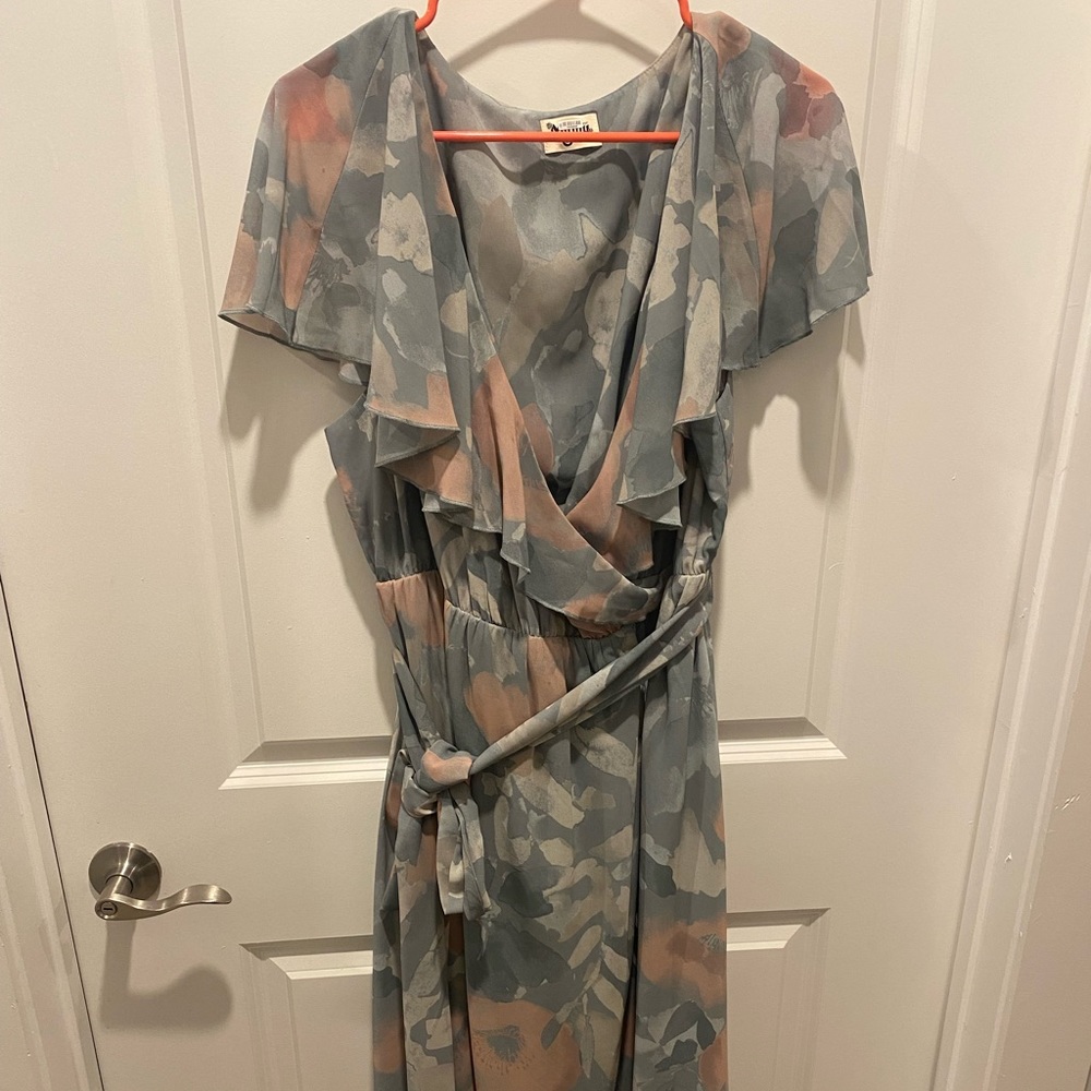 MUMU- Jess Ruffle Midi Dress in Sage I do Floral